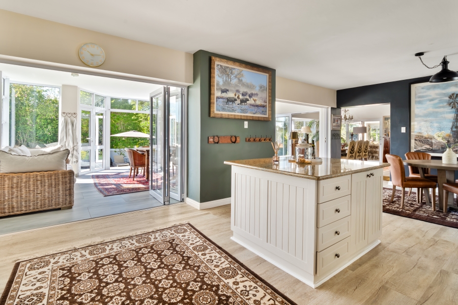 7 Bedroom Property for Sale in Belvidere Estate Western Cape